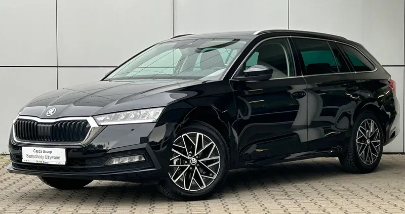 samochody osobowe Skoda Octavia cena 139999 przebieg: 13356, rok produkcji 2023 z Kalwaria Zebrzydowska